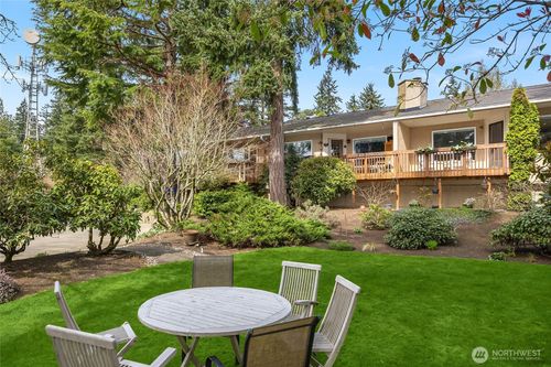 a-794 Madison Ave N, Bainbridge Island, WA, 98110-1792 | Card Image