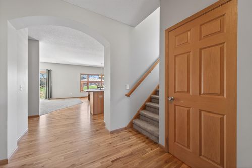 6102 146th Ave Nw, Ramsey, MN, 55303-9163 | Card Image