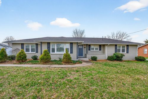 226 Roosevelt Rd, Mc Minnville, TN, 37110-1236 | Card Image