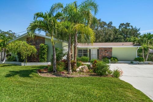1468 Fairway Dr, Dunedin, FL, 34698-2212 | Card Image