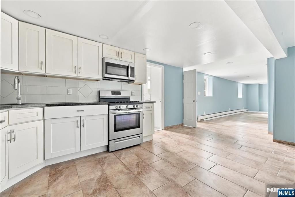 Residential Lease in Garfield 4