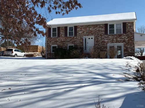 1605 Avondale Dr, Altavista, VA, 24517-1007 | Card Image