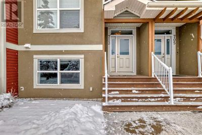 10 Auburn Bay Ave Se, Townhouse with 2 bedrooms, 3 bathrooms and 4 parking in Calgary AB | Image 2