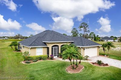 4309 North Course Lane, House other with 3 bedrooms, 2 bathrooms and null parking in Avon Park FL | Image 1