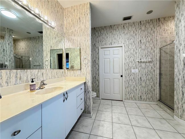 51 Joy Haven Dr, House other with 3 bedrooms, 2 bathrooms and null parking in SEBASTIAN FL | Image 21