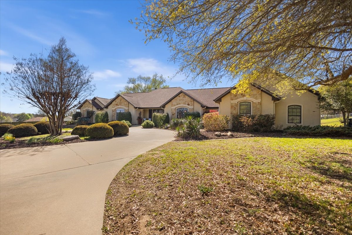 Residential in Whitehouse 2