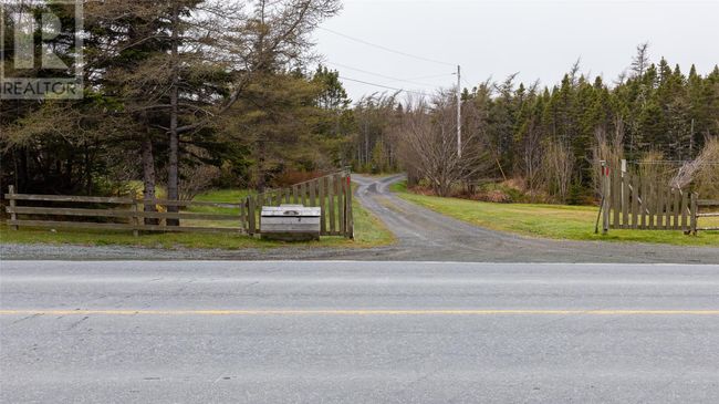 7 Main Rd, House other with 2 bedrooms, 3 bathrooms and null parking in Blaketown NL | Image 43