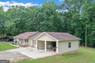 567 Bennett Cemetery Road, House other with 3 bedrooms, 2 bathrooms and null parking in Jefferson GA | Image 2