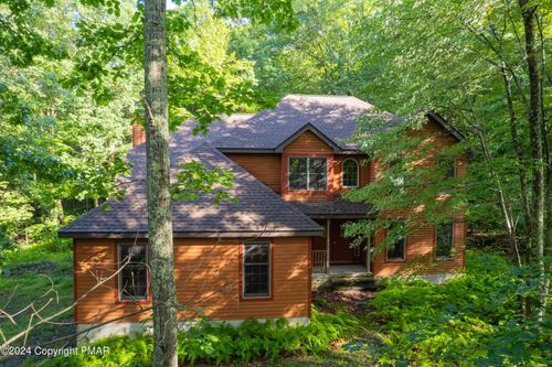 345 Valley Road, Canadensis, PA, 18325 | Card Image