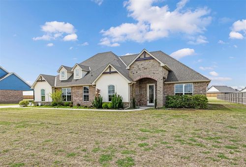 2177 Brentwood Blvd, Norman, OK, 73072-9015 | Card Image