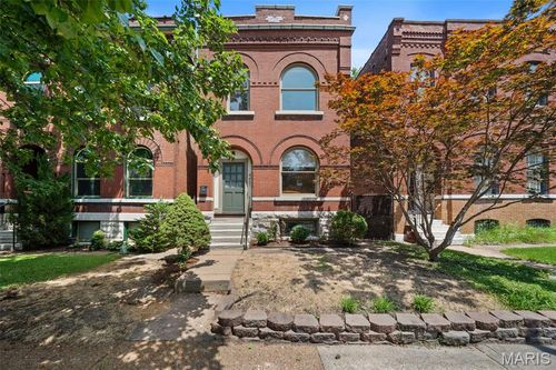 4451 Gibson Ave, Saint Louis, MO, 63110-1613 | Card Image