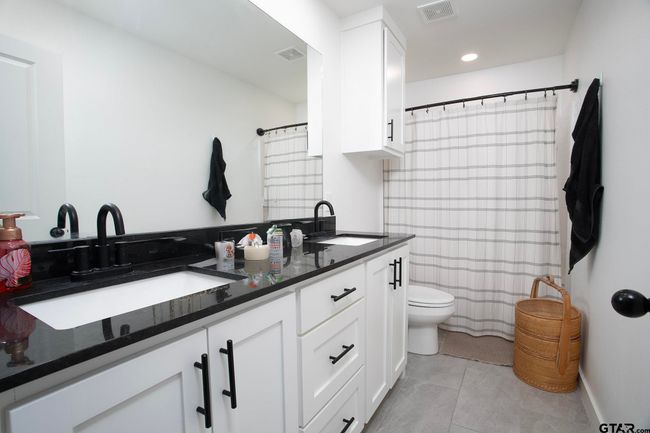 18747 Fm 2493, Home with 0 bedrooms, 0 bathrooms and null parking in Flint TX | Image 35