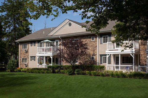5-2f-662 Veterans Hwy, Hauppauge, NY, 11788-1224 | Card Image