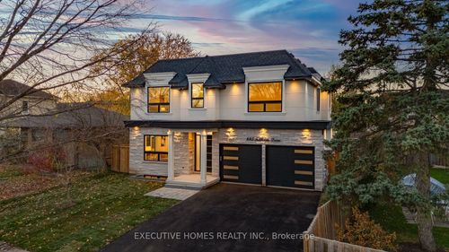 485 Trillium Dr, Oakville, ON, L6K1T1 | Card Image