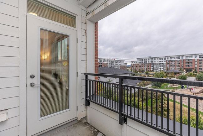 A302 - 8150 207 Street, Condo with 2 bedrooms, 2 bathrooms and 1 parking in Langley BC | Image 12