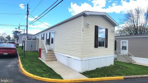 19 Valley View Rd, BIRDSBORO, PA, 19508-1522 | Card Image