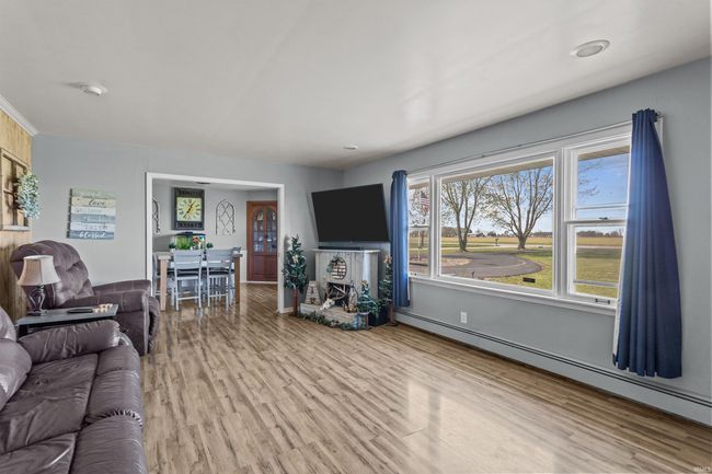 5135 W 100 N, House other with 3 bedrooms, 3 bathrooms and null parking in Kokomo IN | Image 4