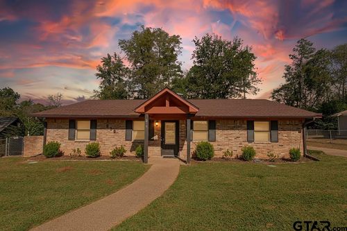 213 Treetop Ln, Hideaway, TX, 75771-5041 | Card Image