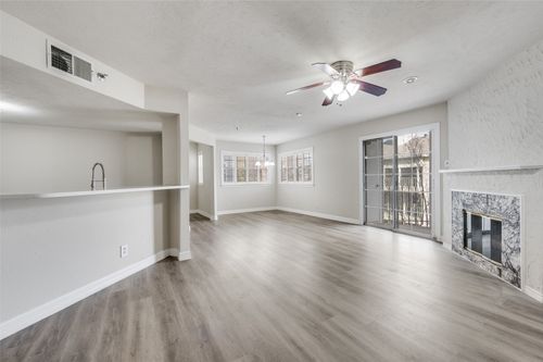 apt-123-1001 Liberty St, Dallas, TX, 75204-5553 | Card Image