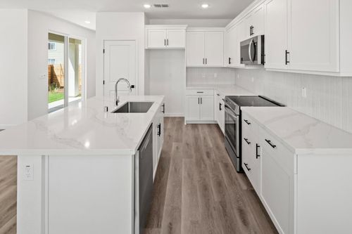 6411 Jacinto Ave, Sacramento, CA, 95823 | Card Image