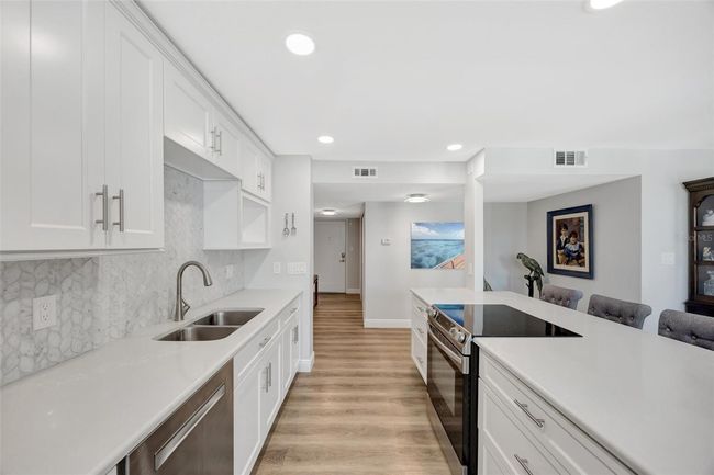 Beauty and Functionally in this kitchen | Image 5