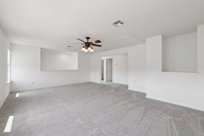 APT-98 - 1900 Little Elm Trl, Townhouse with 3 bedrooms, 3 bathrooms and 2 parking in Cedar Park TX | Image 25