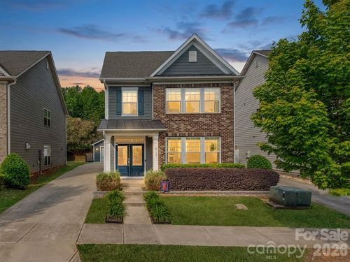 8753 Aspinwall Drive, Charlotte, NC, 28216 | Card Image