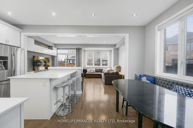 36 Bernadino St, House attached with 4 bedrooms, 3 bathrooms and 2 parking in Brampton ON | Image 12