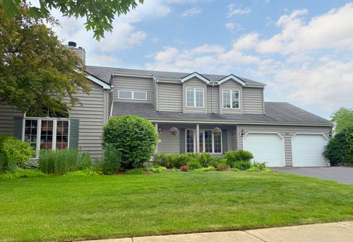 731 Queens Gate Cir, Sugar Grove, IL, 60554-9211 | Card Image