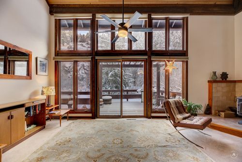 481 S Park Ave, HELENA, MT, 59601-6341 | Card Image