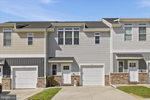 117 Coralyrose Ct, WINCHESTER, VA, 22602-7051 | Card Image