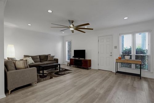 433-433 S Perkins Dr, Memphis, TN, 38117 | Card Image
