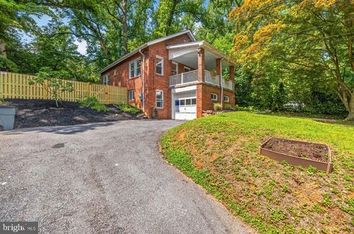 5312 Tuscarawas Rd, BETHESDA, MD, 20816-3124 | Card Image