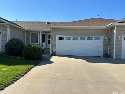 b-10302 Henderson Dr, North Battleford, SK, S9A3Y3 | Card Image