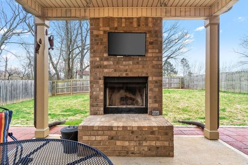 2953 Mcmanus Cir, Clarksville, TN, 37042-1464 | Card Image