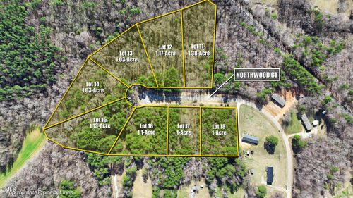 18-1118 Northwood Ct, Roxboro, NC, 27574-9739 | Card Image