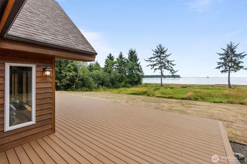 24 Anderson Ln, Hoquiam, WA, 98550-9705 | Card Image