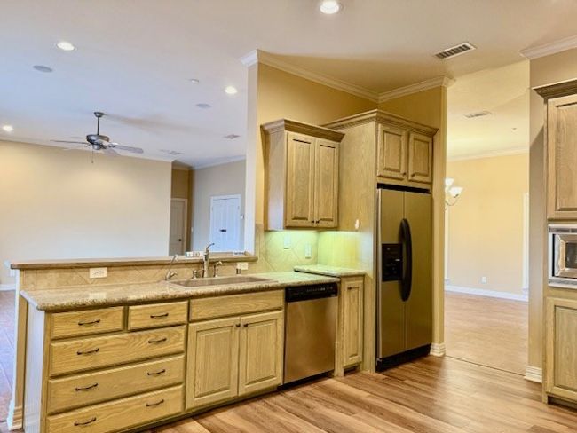 APT-203 - 107 Mockingbird Ln, Condo with 3 bedrooms, 2 bathrooms and 2 parking in Midland TX | Image 8