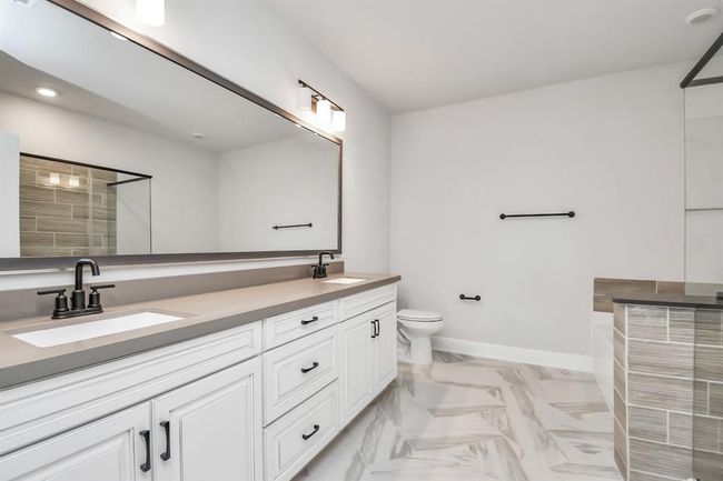 APT-3405 - 6804 Westview Dr, Condo with 2 bedrooms, 2 bathrooms and 1 parking in Houston TX | Image 19