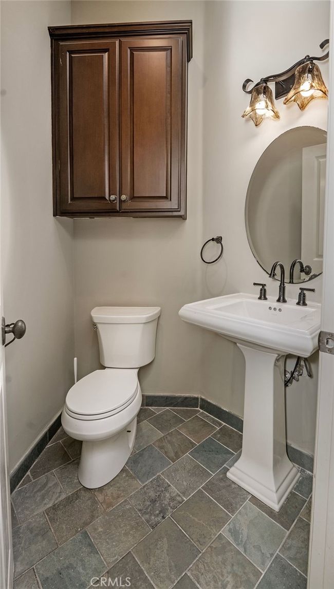 620 13 Th St, House other with 5 bedrooms, 3 bathrooms and 4 parking in Manhattan Beach CA | Image 8