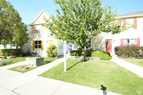 7872 N Dornock Dr, Eagle Mountain, UT, 84005-4665 | Card Image