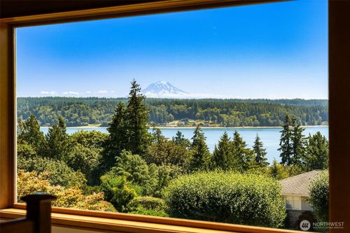 10321 123rd St Nw, Gig Harbor, WA, 98329-6940 | Card Image