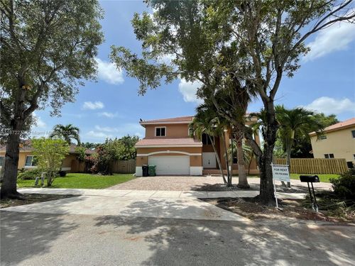 15810 Sw 45th St, Miami, FL, 33185-3884 | Card Image