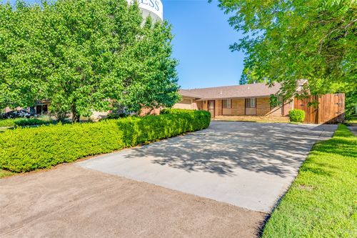 403 E Alexander Ln, Euless, TX, 76040-4701 | Card Image