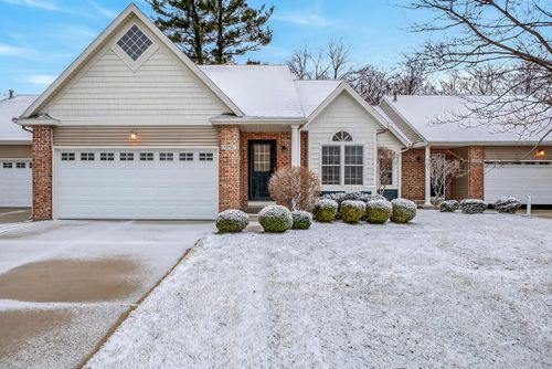 22-1518 Beechtree Cmns, Grand Haven, MI, 49417-2388 | Card Image