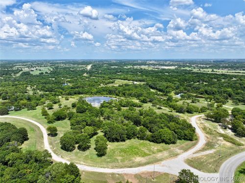 001 E Buffalo Springs Court, Sulphur, OK, 73086 | Card Image