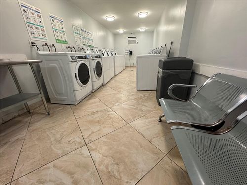 4711-4222 Inverrary Blvd, Lauderhill, FL, 33319 | Card Image