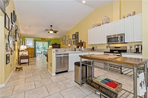 5520 Phillips St, BOKEELIA, FL, 33922-3216 | Card Image