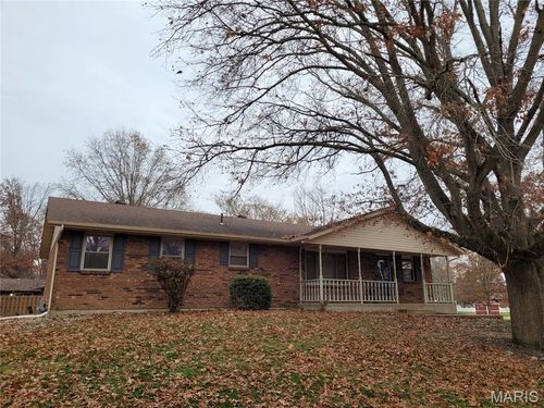 2 Lake Dr, Moro, IL, 62067-1021 | Card Image