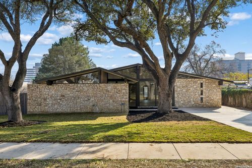 726 Coronet St, San Antonio, TX, 78216-5211 | Card Image
